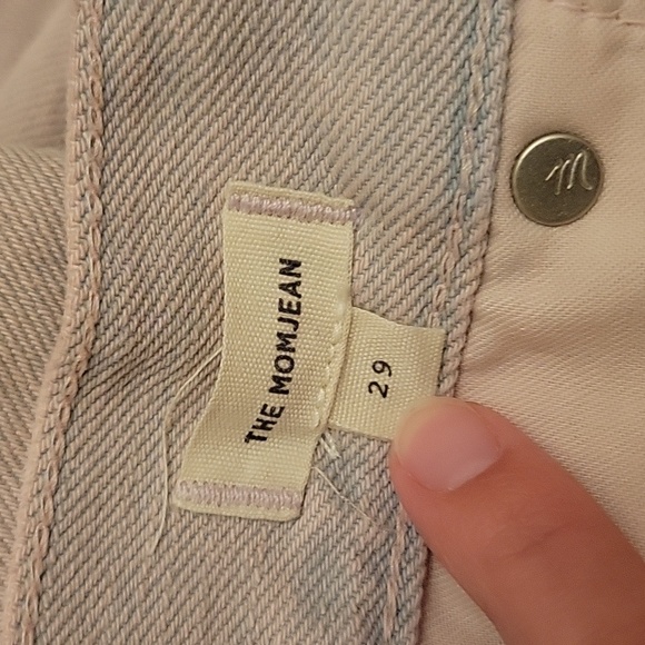 Madewell | The MomJean Overdyed Edition High Rise Bleached Out Cropped Jeans 29 - Picture 10 of 12